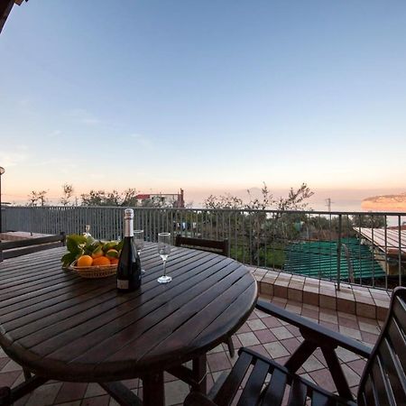 Villa Malu Сорренто Экстерьер фото
